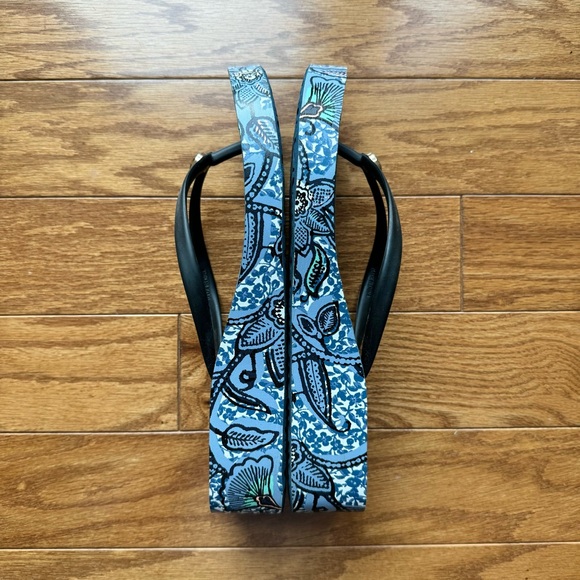 Tory Burch Women's Black / Navy Thandie Wedge Flip Flops - Picture 7 of 10